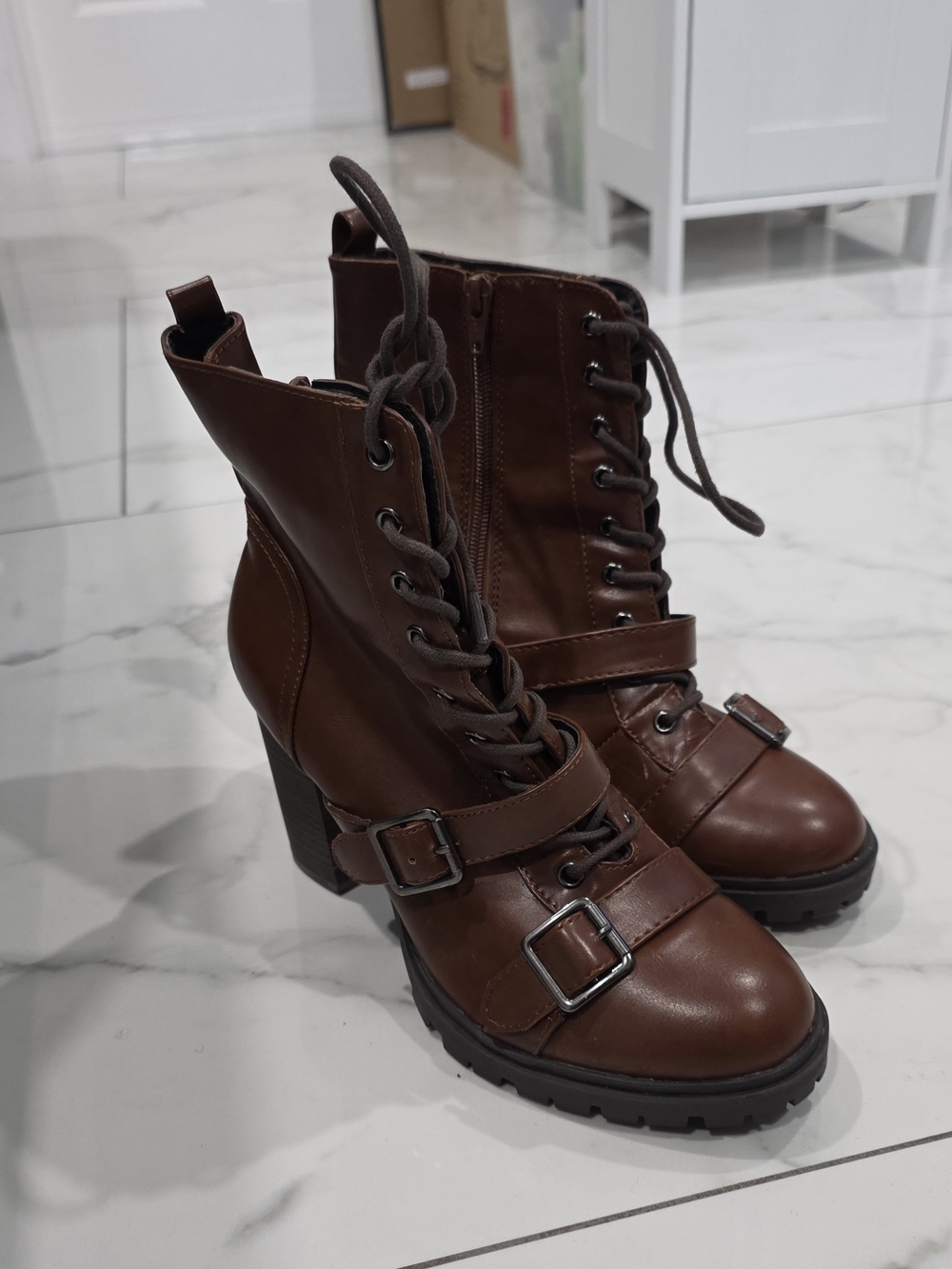 Women's Brown Lug Sole Boots - Classic Style